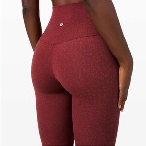 Lululemon High-Rise Align Leggings 28” in Camo Chianti